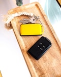 YELLOW POP R5 Key cover compatible Renault 5 product logo