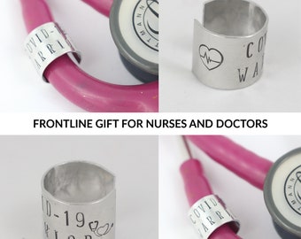 GRAPHICS /& MORE Personalized Custom 1 Line Cute Nerdy Penguin with Glasses Silver Plated Bracelet with Antiqued Charm