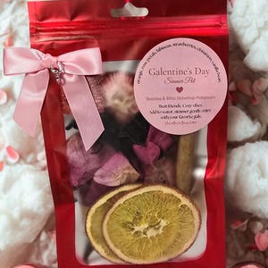 Olla para hervir a fuego lento para el Día de Galentine - Popurrí para la estufa de San Valentín - Regalo para una noche de chicas - Regalo de amistad - Fragancia natural para el hogar - Regalo para maestros