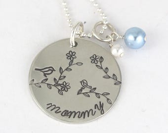 Collar de plata de la familia Mama Bird y Baby Bird - Regalo del día de la madre - Regalo personalizado para mamá o abuela