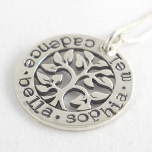Family Tree Necklace - Mother&#39;s Day Gift For Mom - Custom Sterling Silver Necklace - Personalized Gift For Grandma - Gift for Wife