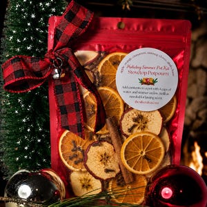 Christmas Stovetop Potpourri - Winter Holiday Simmer Pot Kit - Natural Home Fragrance - Apple Orange Cinnamon - Cozy Housewarming Gift