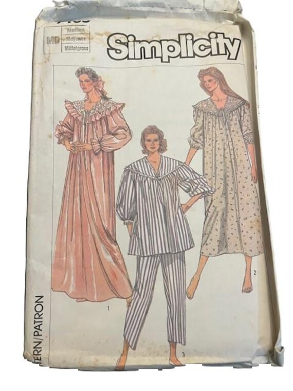 Simplicity 1985 Womans Lounge Wear Pajamas