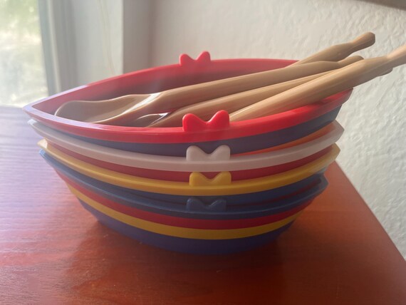 Avon Down by the Sea Stackable Ice Cream Bowls with Oar Like Spoons