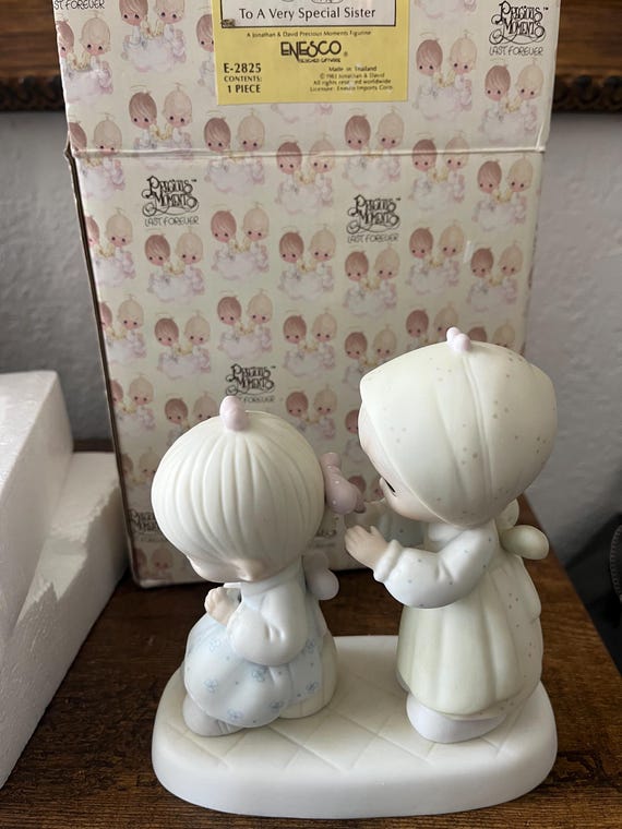 Precious Moments : To A Very Special Sister Enesco 1983 E-2825 W/ Box
