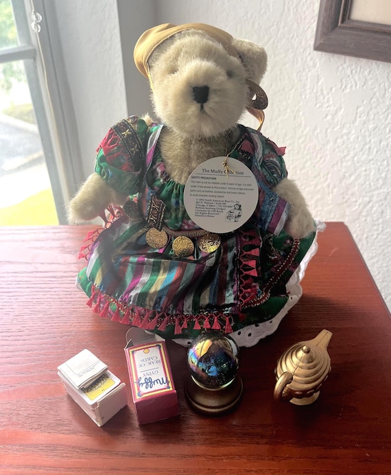 Muffy VanderBear The Fortune Teller / Gypsy 1991 Bear with Fortune Telling Props and Display Stand