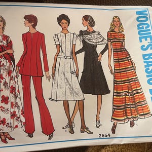 Vogue Basic Design 1970s Previously Loved Patterns Size 12