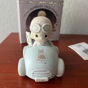 Precious Momenrs 1990 Members Only Figurine 10 Years and Still Growing Strong