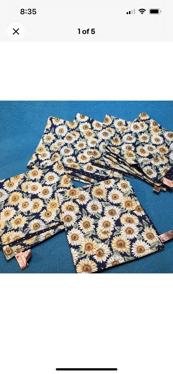 10 Large Reveraable Design Coth Napkins Great Finds Collection Never Enjoyed Vintage Sunflowers and Polkadots.