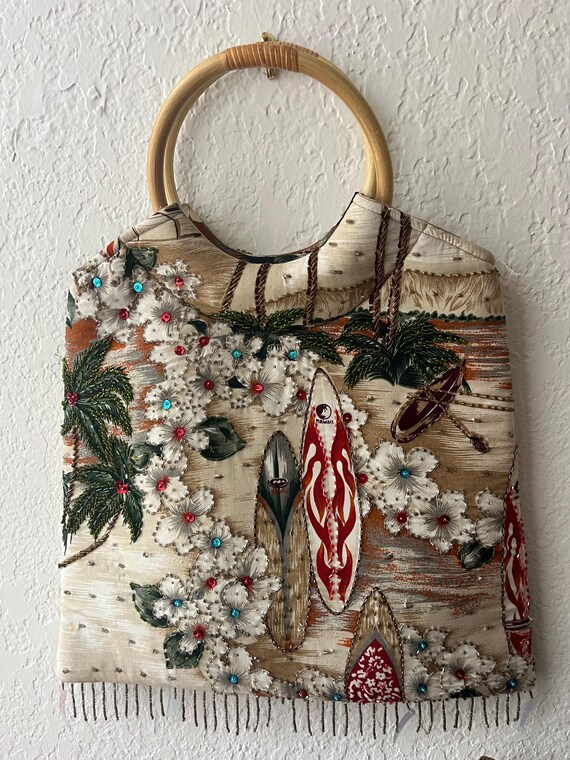 Mystique beaded Boho bag Hawaiian motif made in Indonesia, beautiful handmade beadwork