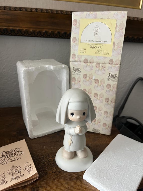 Precious Moments 1984 Enesco “Get into the Habit of Prayer” Religous Figurine