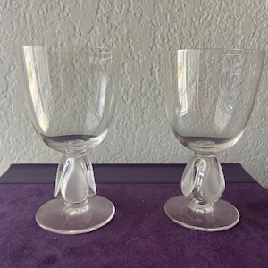 Lalique Crystal Water / Wine Goblets - Pair - Great Wedding / Engagement Gift - Made in France.