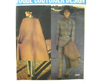Reversible Cape Pattern, 1970s Vintage Vogue Couturier Sewing Pattern 2591, Fabiani Designer, Pantsuit Pattern, Fall Cape / Sz 12 UNCUT FF