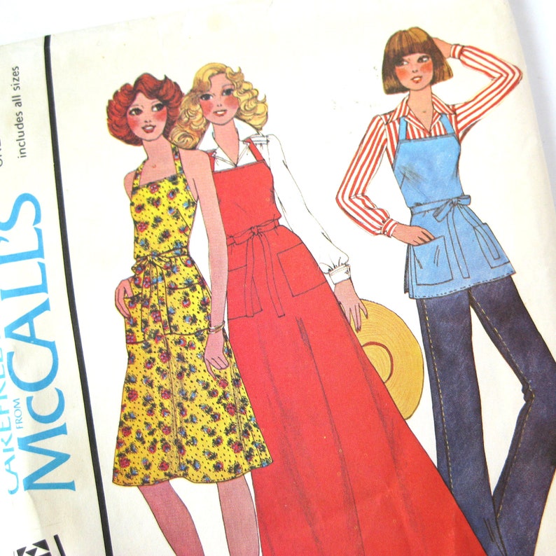 1970s Back Wrap Butcher Apron or Halter Sundress Vendor Apron Vintage Sewing Pattern in Four Sizes McCall/'s Sample Pattern   UNCUT FF