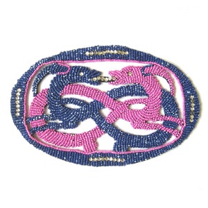 Vintage Beaded Applique per la fabbricazione di abiti, perline di semi e strasceni, animali intrecciati, rosa e viola, Nozioni di cucitura vintage