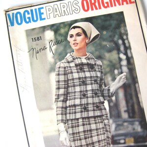 Patron De Couture Vogue By Nina Ricci Années 1960 - Robe, étole Et Jupon B36 - Pièces Non Découpées