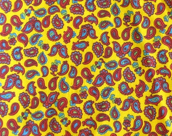 1950s Vintage Crisp COTTON Paisley Fabric / Red Blue Yellow / Vintage Sewing / Quilting