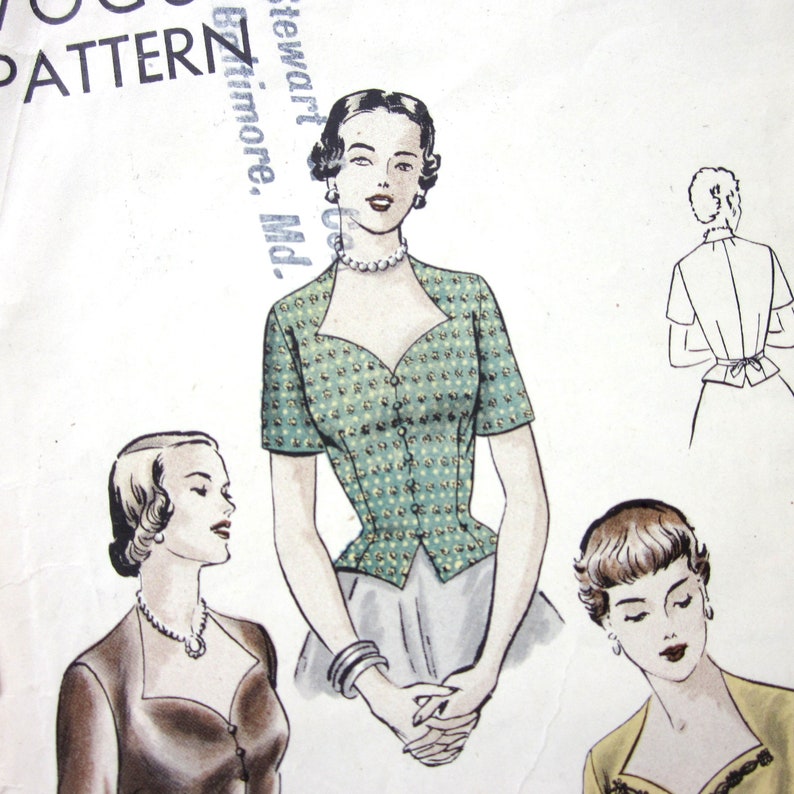 1940s Vintage Blouse Pattern, Vogue 6547, Rockabilly Style, Button-Front Blouse with Sweetheart Neckline Blouse, Size 12 Bust 30 image 4