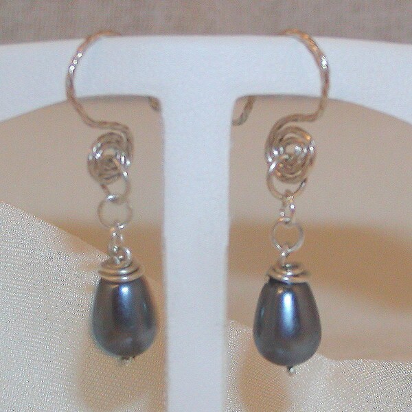 Silver Lining - sterling silver and gray pearl drop earrings