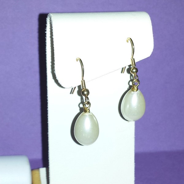 Teardrop pearl earrings dangle drop gold silver