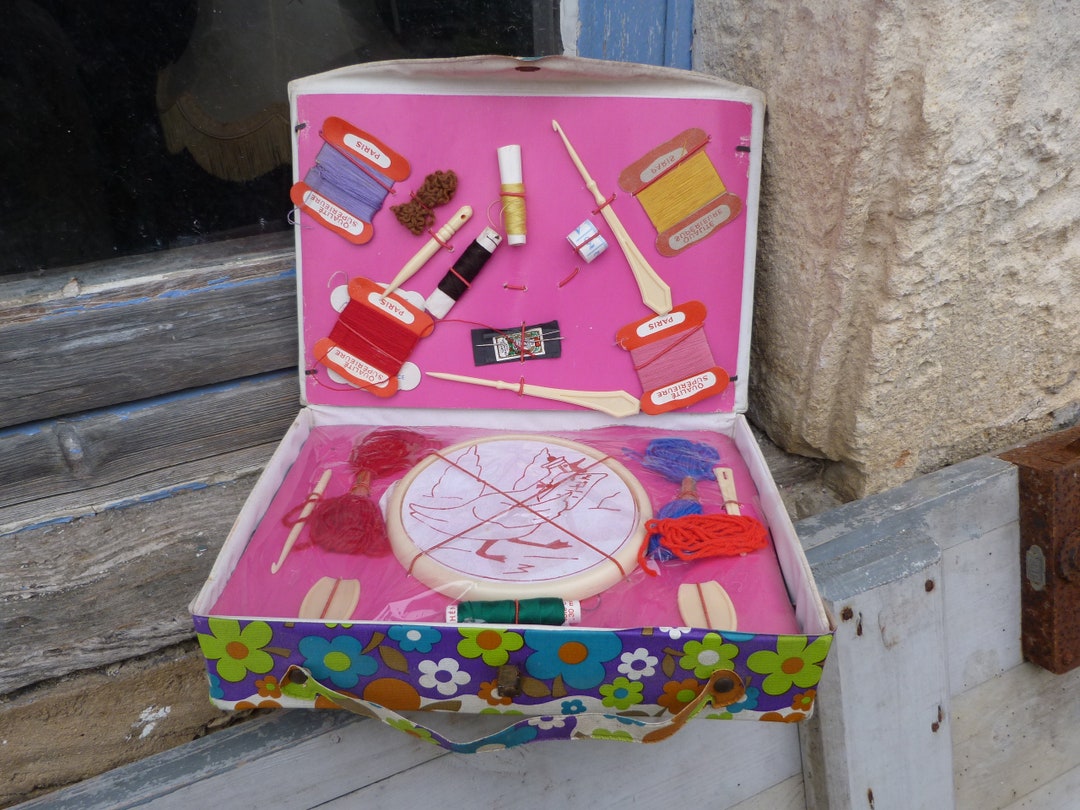 Vintage 1960/1970 Children Sewing Case Etsy