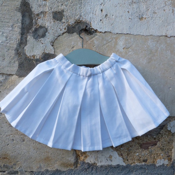 Vintage 1960/60s French mini pleated skirt girl s… - image 2