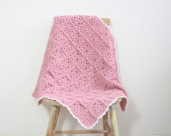 Crochet baby blanket pink