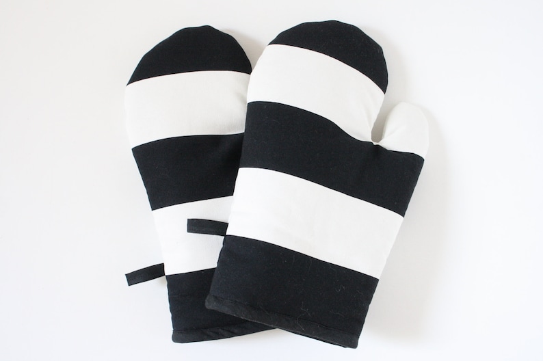 Black & White Striped Oven Gloves - Etsy
