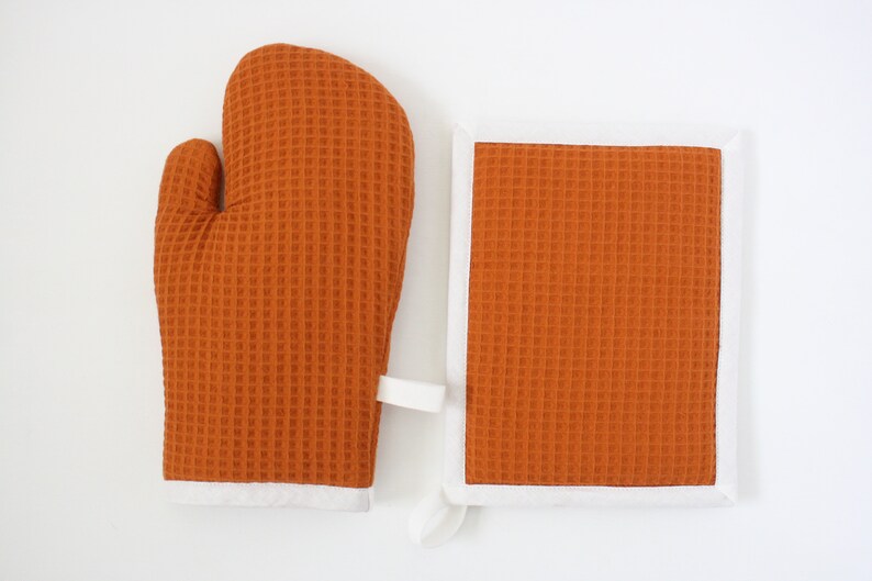 Waffle cloth oven glove orange with pot holder image 2