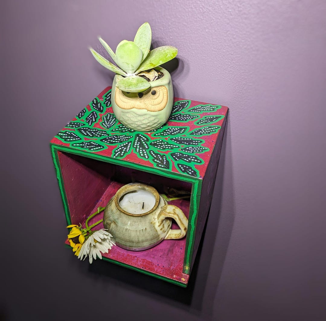 Bohemian Style Wall Flower Shelf