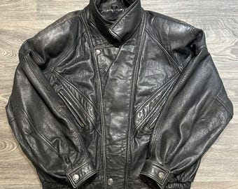 Wilsons Leather Black Bomber Jacket Large Outerwear Biker Motorcycle Vintage 90s