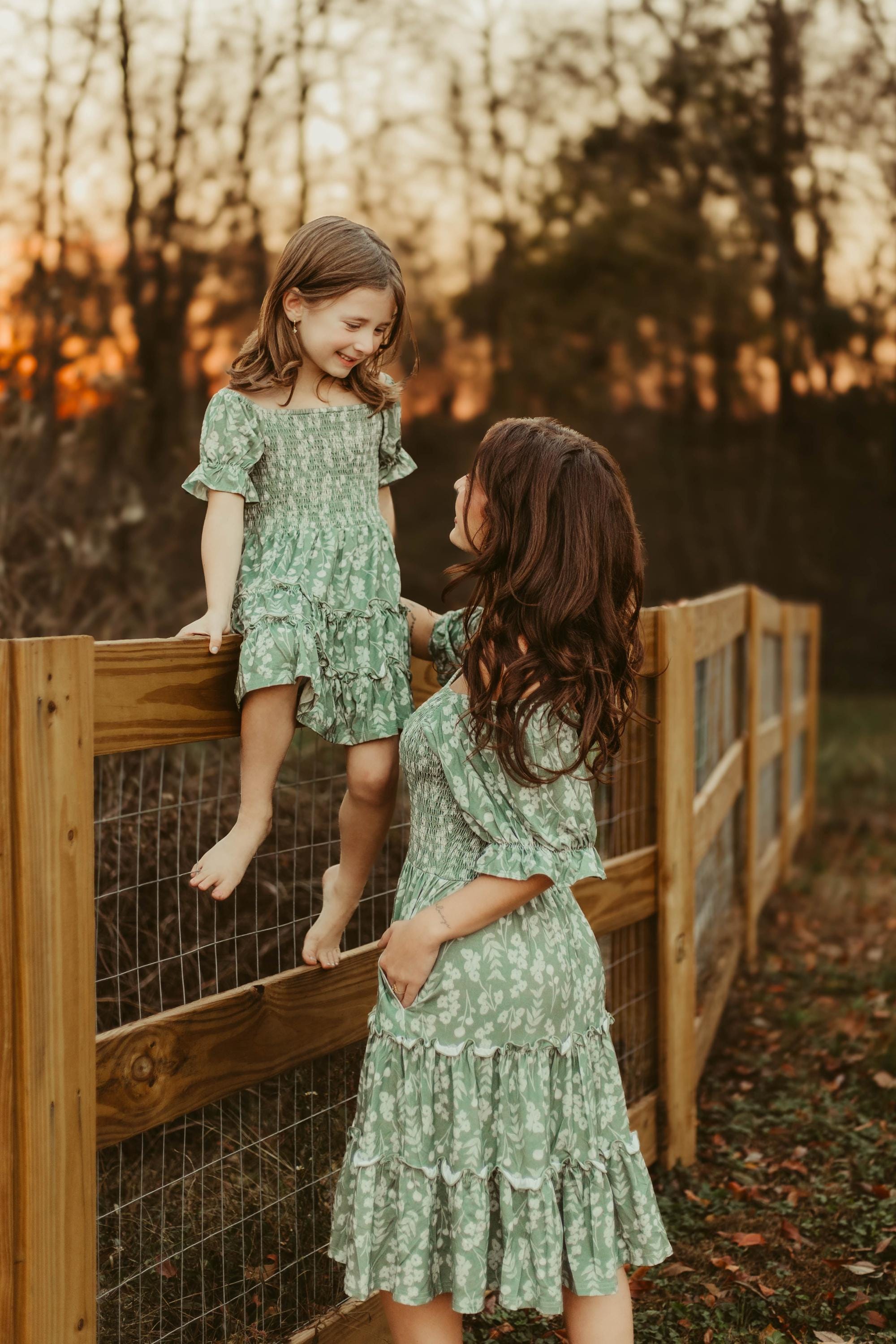 meadow green dress Luxury Meadow Green Dirndl – Lederhosen Store