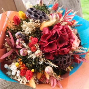 Bouquet of dried and stabilized flowers "Léonie"