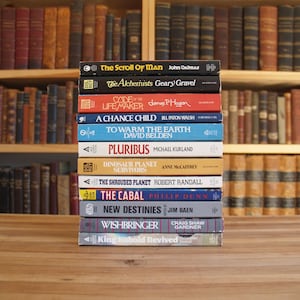 Twelve vintage science fiction and fantasy paperback books from the 1980s - Free US Shipping