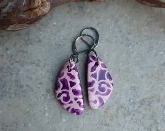 Polymeerklei oorbellen, Fimo oorbellen, violette en roze oorbellen, cadeau voor haar, romantische oorbellen