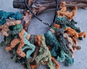 Fringe necklace, wool necklace, statement necklace, coral necklace,  yarn necklace, green necklace, crochet necklace, fiber necklace