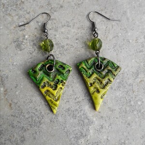 Amazonia, polymer clay earrings, Textured earrings, Green earrings, Handmade jewelry,Gift for her,Dangly earrings, Art jewelry image 4