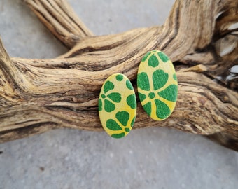 Polymer clay stud earrings, Stud Earrings, Handmade earrings, vivid earrings, yellow earrings, Art jewelry,floral earrings,spring earrings