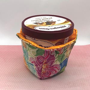 Reversible Pint Size Ice Cream Cozy, Holder for Cold or Hot Cups, Microwavable