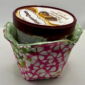 Reversible Pint Size Ice Cream Cozy, Holder for Cold or Hot Cups, Microwavable