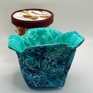 Reversible Pint Size Ice Cream Cozy, Holder for Cold or Hot Cups, Microwavable