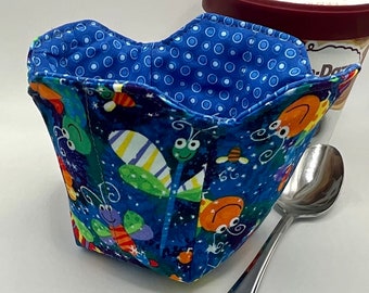 Bugs Print Kids Reversible Pint Size Ice Cream Cozy, Holder for Cold or Hot Cups, Microwavable