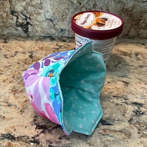 Reversible Pint Size Ice Cream Cozy, Holder for Cold or Hot Cups, Microwavable