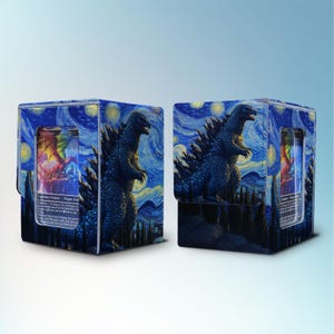 Puede incluir: Dos cajas de almacenamiento de cartas con un diseño de Godzilla al estilo de "La noche estrellada" de Van Gogh. Las cajas son azules con un fondo de cielo estrellado y una ilustración de Godzilla. Cada caja tiene una ventana transparente para mostrar las cartas.