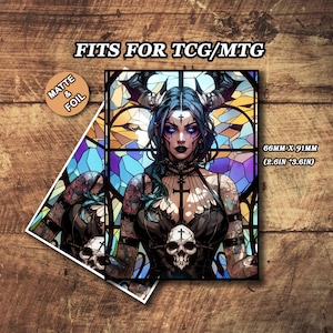 Capas para cartas de Mtg, Capas foscas de Mtg, Capa para cartas com tema de garota demoníaca em vitral, Capas para cartas personalizadas, Capa para cartas de Magic, Presentes para jogadores