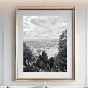 Brunate Comer See Italien Foto, schwarz weiß Druck (digitaler Download)