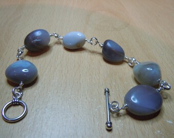 Grey Gems Beaded Bracelet