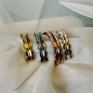 Adjustable Scalloped Bracelet, Gold, Silver, Rose Gold, Chrome, Simple Minimalistic Hair Tie Holder, Thin Unisex Bangle, Curved Vintage Cuff