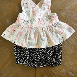Game day ready! Go Dawgs! Georgia Bulldog peplum set. baby and toddler sizes. top and bloomers.