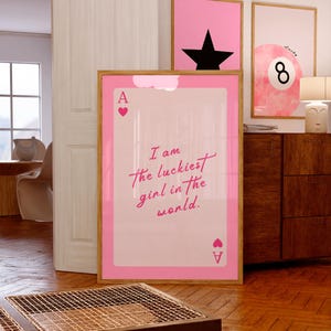 Luckiest Girl In The World Print, Teen Girl Wall Art, Pink Wall Decor, Preppy Aesthetic Decor, Pink Dorm Decor, Girly Bedroom, Gift for Her